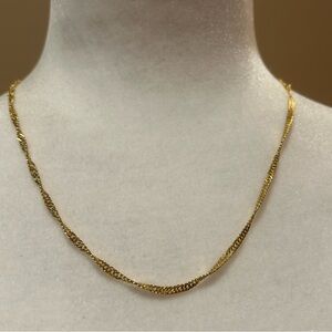 Twisted Gold Chain Necklace